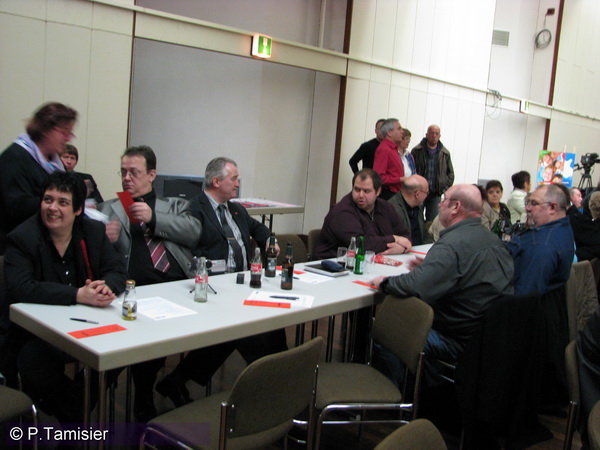 2009-03-29 15-33-57.JPG - Die Linke Parteitag in SLS